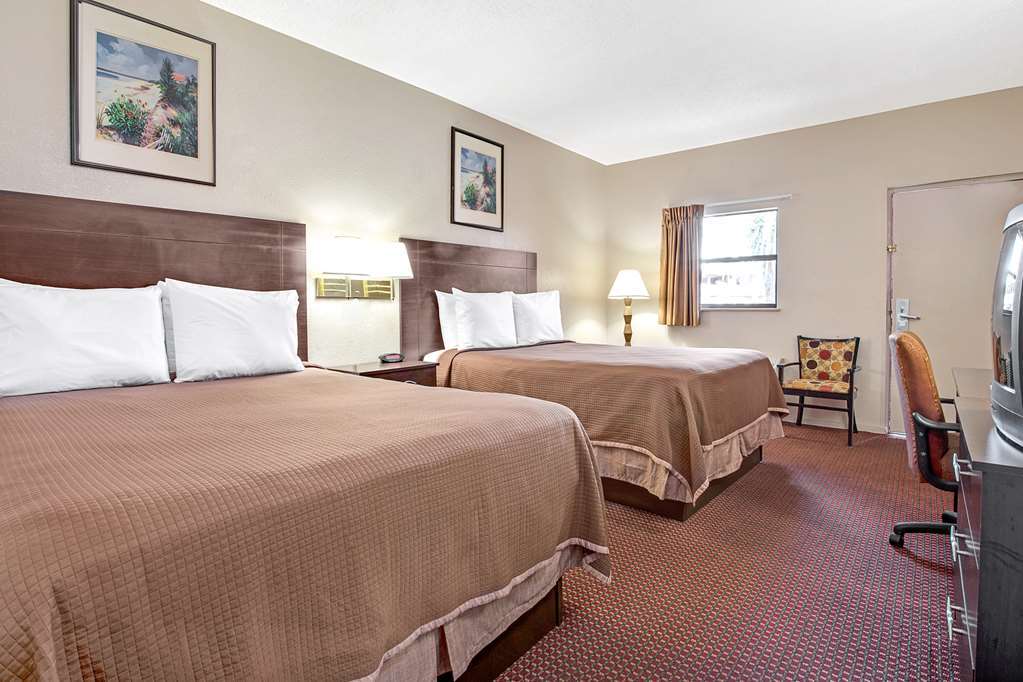 Ramada By Wyndham Murfreesboro Quarto foto