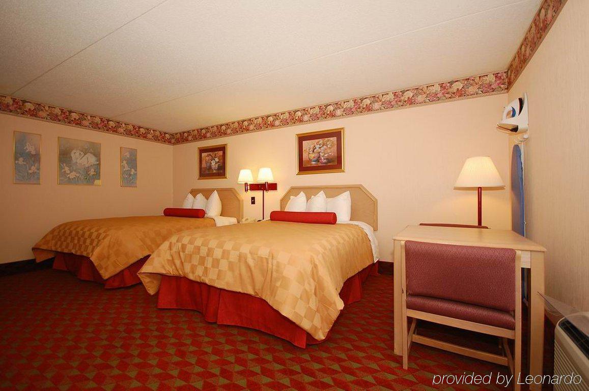 Ramada By Wyndham Murfreesboro Quarto foto
